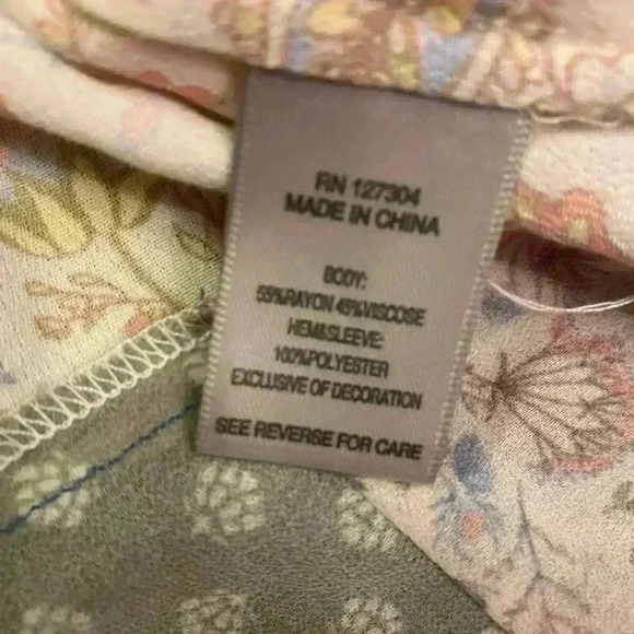 John Mark Embroidered Woven Split V-Neck 3/4 Sleeve Multi Print Tunic, Large - Picture 9 of 11